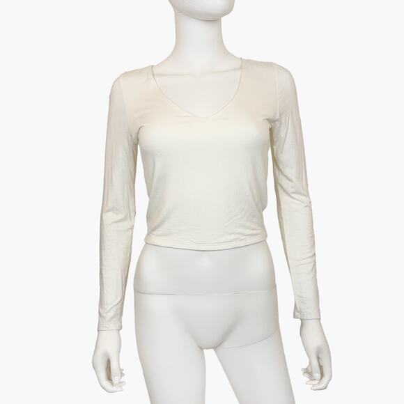 NWT WILLIAM B Long-sleeve V-Neck Basic Crop Top (Off-White | Size M) - Picture 1 of 5